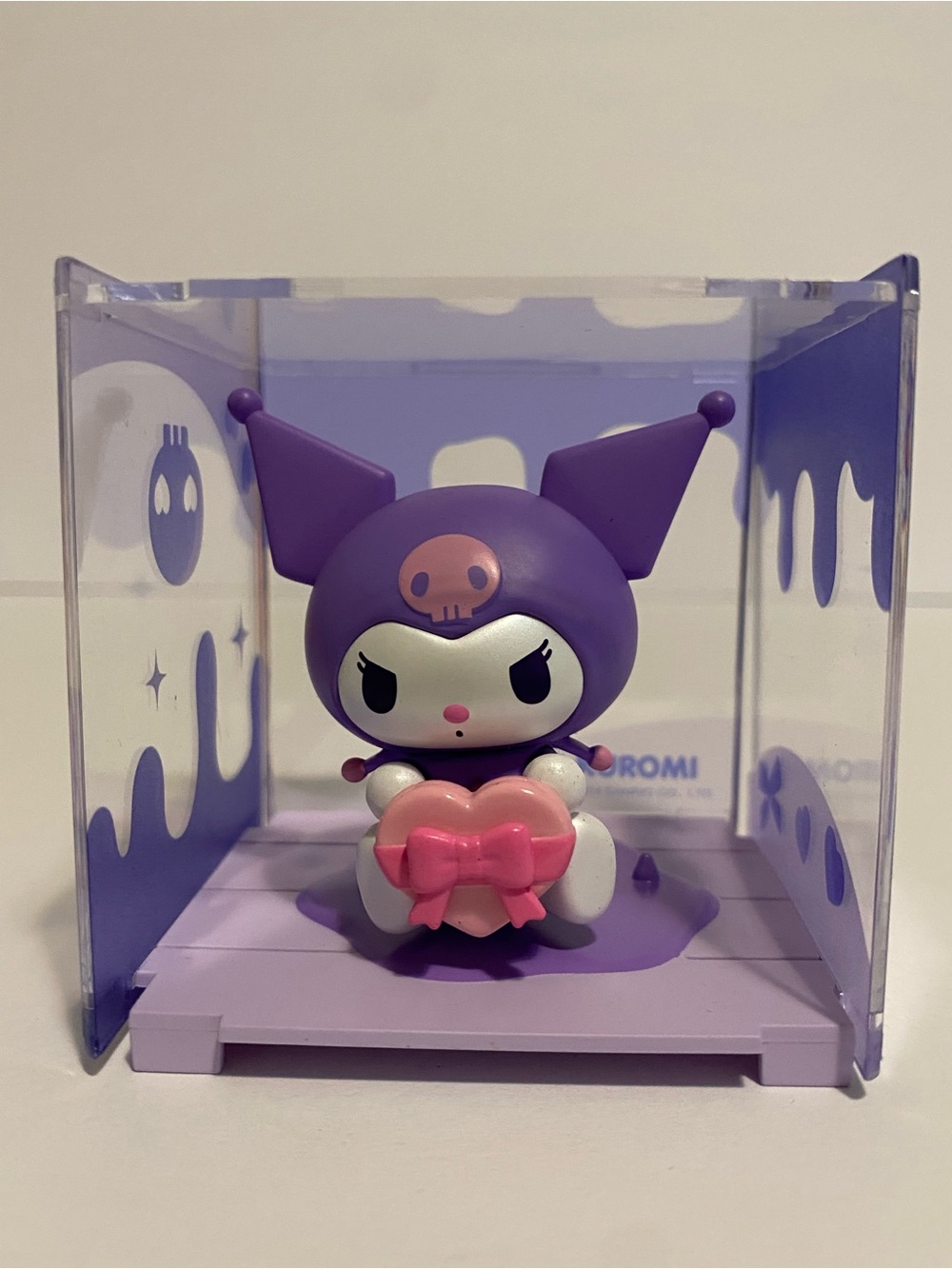 Sanrio Characters SOFVIMATES Kuromi Purple Action Figure in Cube Hello Kitty Toy